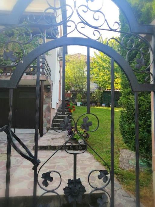Apartment Znk Family House